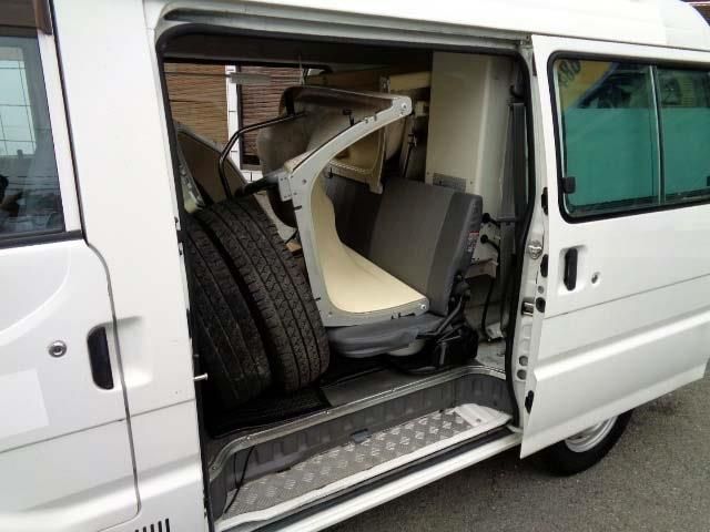 Mazda BONGO VAN 2013-06 8433-7