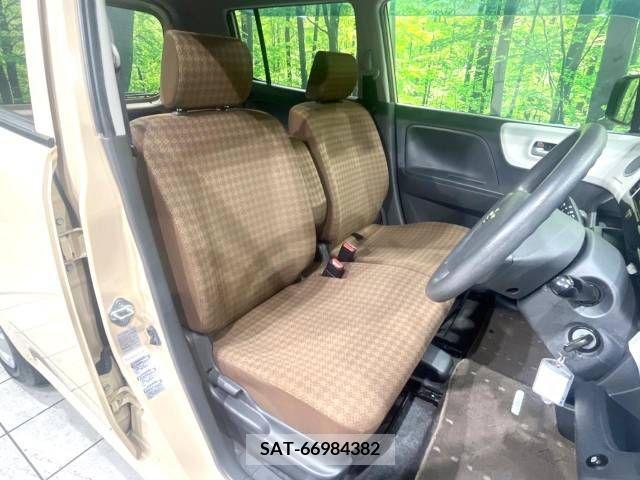 Nissan MOCO 2012-01 354657-7