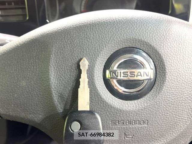 Nissan MOCO 2012-01 354657-6