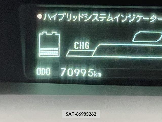 Toyota PRIUS 2011-09 372983-27