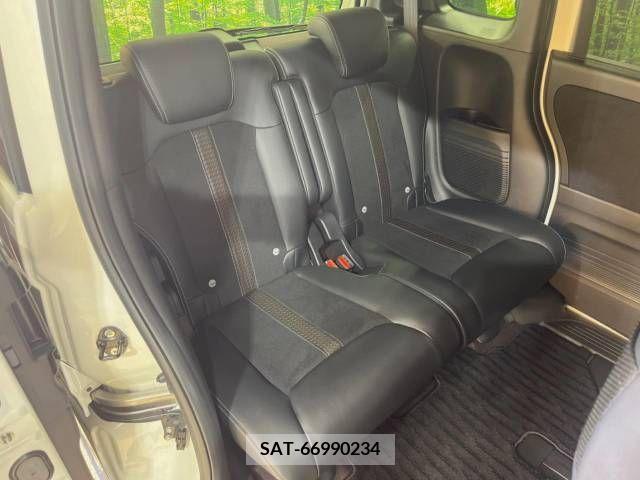 Honda N BOX CUSTOM 2018-05 279220-12
