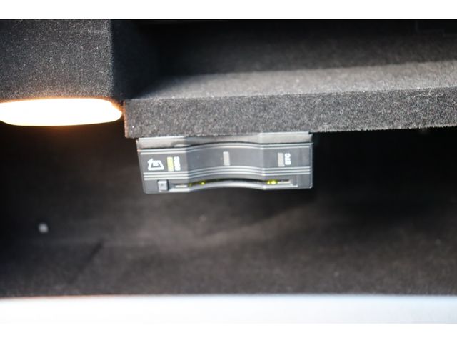 Mercedes Benz C-CLASS 2017-01 181183-10