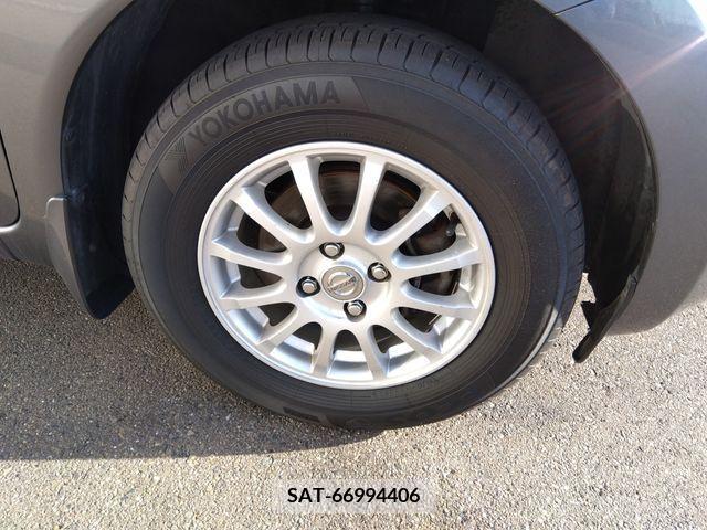 Nissan NOTE 2013-05 236099-6