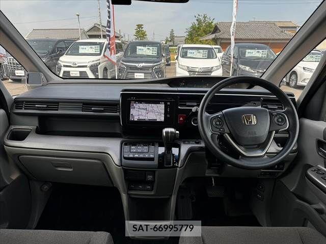 Honda STEP WGN 2015-07 286088-1