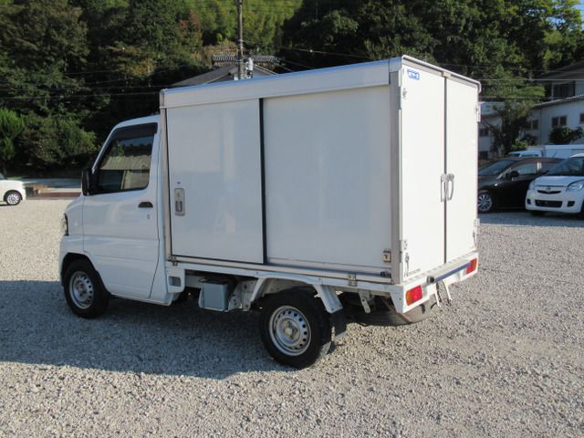 Mitsubishi MINICAB TRUCK 2012-04 18864-5