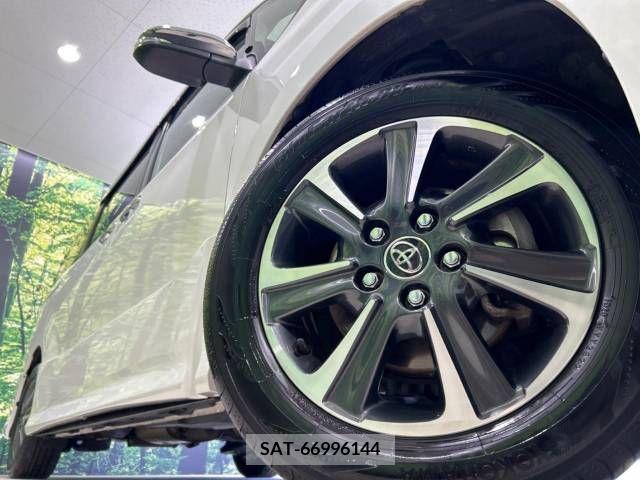 Toyota VOXY 2018-10 321587-14