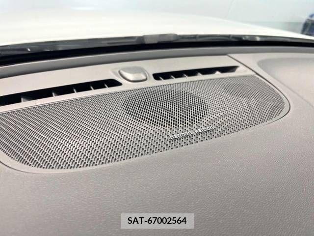 Volvo XC40 2021-09 370250-6