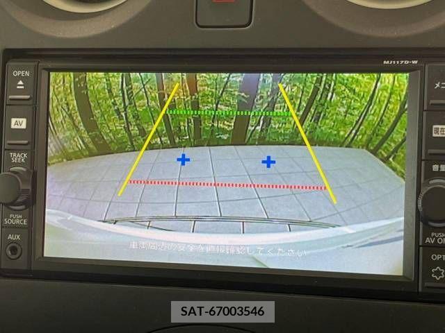 Nissan NOTE 2017-08 379007-4