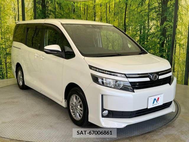 Toyota VOXY 2014-04 370335-17