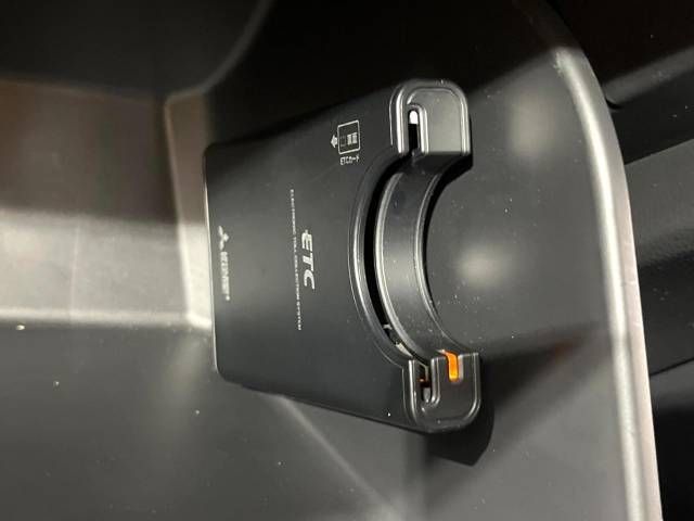 Honda VEZEL 2022-02 20965-6