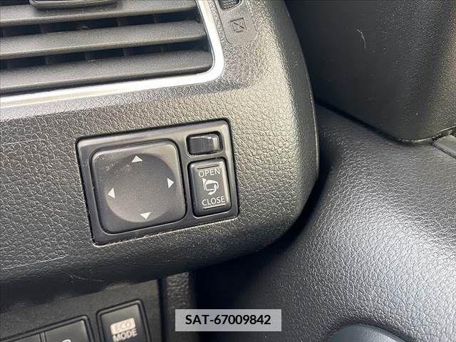 Nissan SERENA 2012-01 386520-29