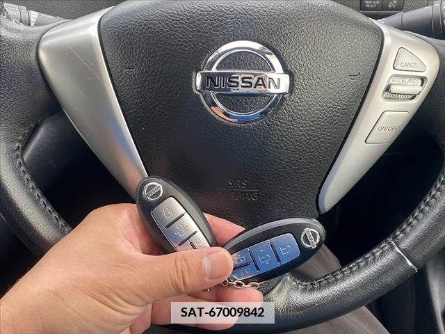 Nissan SERENA 2012-01 386520-26
