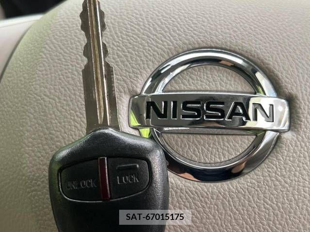 Nissan DAYZ 2017-05 353524-5