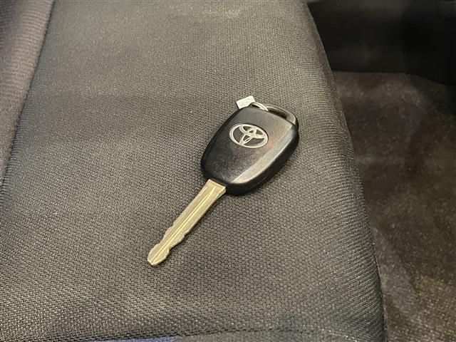 Toyota AQUA 2020-10 181914-15