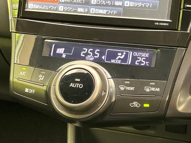 Toyota PRIUS ALPHA 2014-01 192178-6