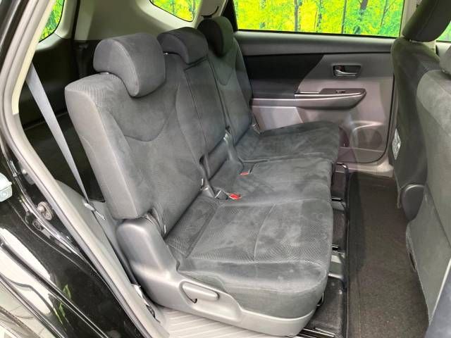 Toyota PRIUS ALPHA 2014-01 192178-9