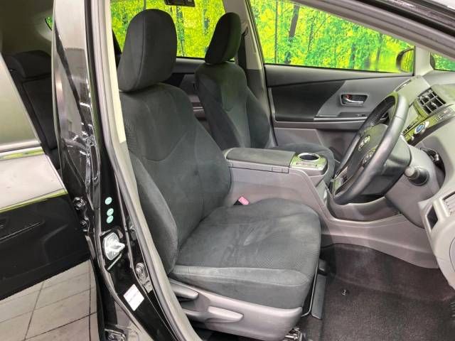 Toyota PRIUS ALPHA 2014-01 192178-8