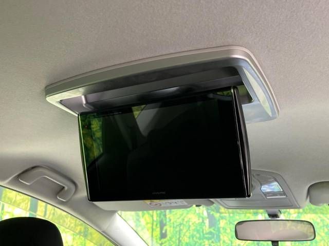 Toyota PRIUS ALPHA 2014-01 192178-2