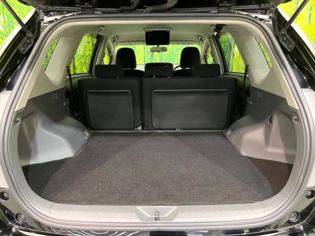 Toyota PRIUS ALPHA 2014-01 192178-10