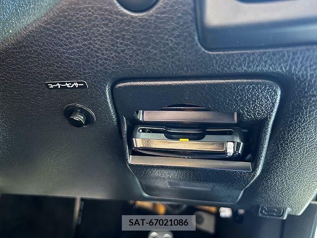 Subaru EXIGA CROSSOVER 2015-08 376889-5