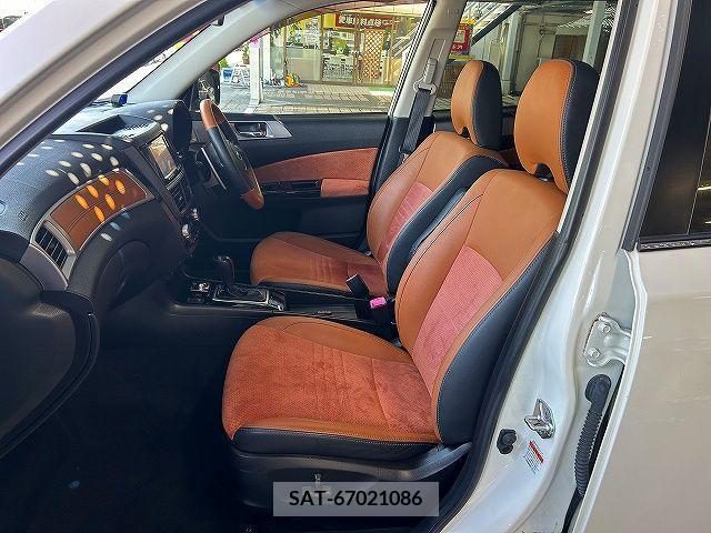 Subaru EXIGA CROSSOVER 2015-08 376889-18