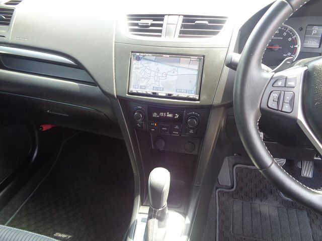 Suzuki SWIFT 2013-03 16759-12