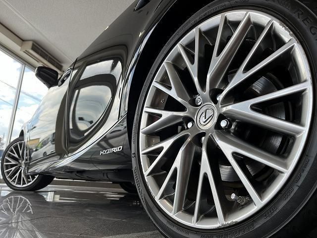 Lexus IS 2014-12 184842-10