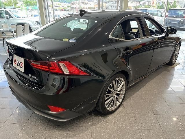 Lexus IS 2014-12 184842-19