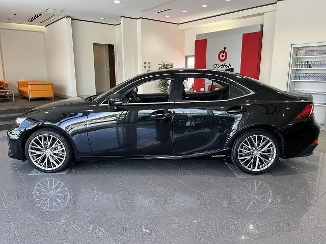 Lexus IS 2014-12 184842-16