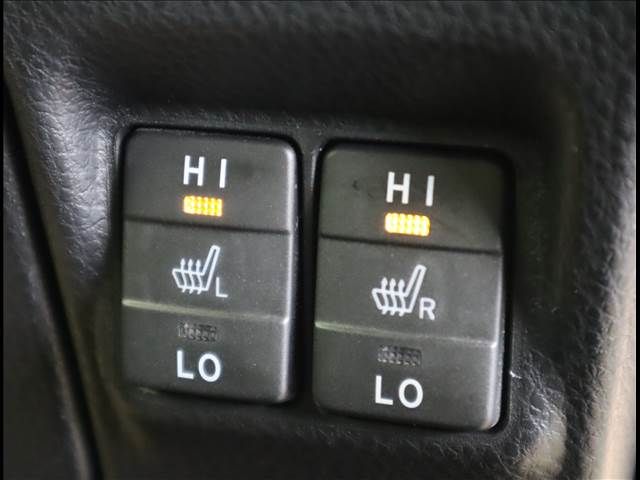 Toyota NOAH HYBRID 2018-11 9709-6