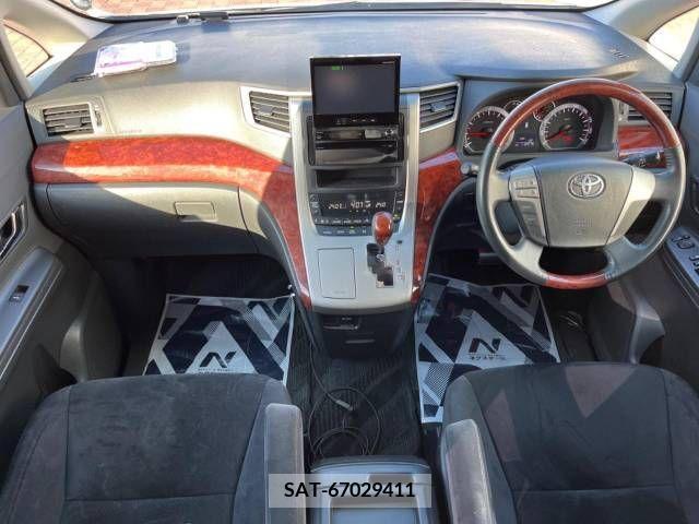 Toyota VELLFIRE 2010-02 288107-1