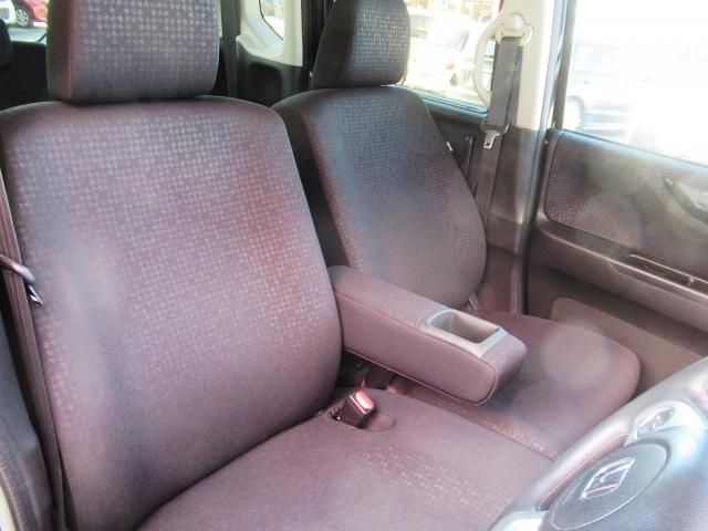 Honda N BOX CUSTOM 2017-02 186464-20