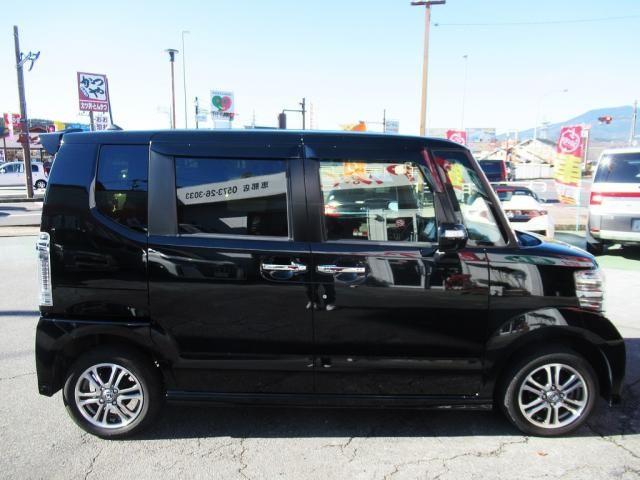 Honda N BOX CUSTOM 2017-02 186464-13