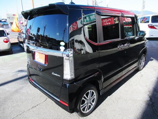Honda N BOX CUSTOM 2017-02 186464-12
