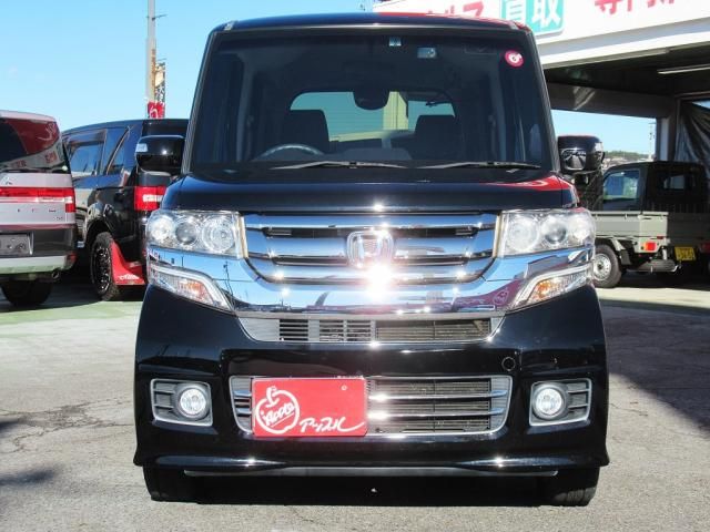 Honda N BOX CUSTOM 2017-02 186464-4