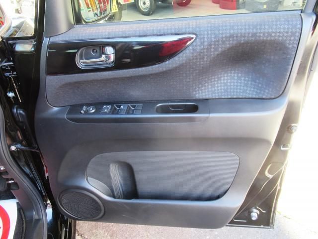 Honda N BOX CUSTOM 2017-02 186464-28