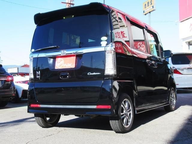 Honda N BOX CUSTOM 2017-02 186464-7