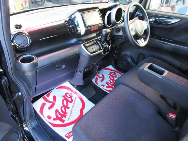 Honda N BOX CUSTOM 2017-02 186464-24