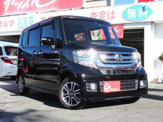 Honda N BOX CUSTOM 2017-02 186464-2