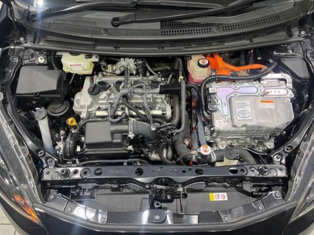 Toyota AQUA 2019-01 184664-18