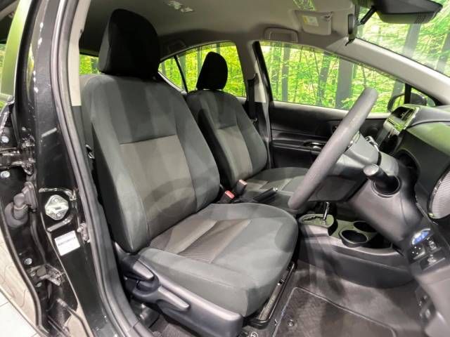 Toyota AQUA 2019-01 184664-8