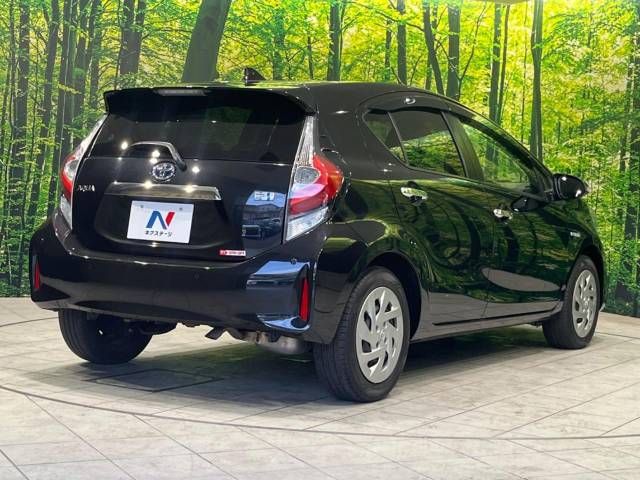 Toyota AQUA 2019-01 184664-17