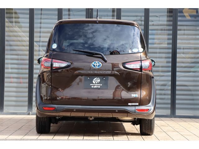 Toyota SIENTA 2018-11 183969-6