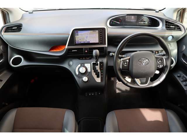 Toyota SIENTA 2018-11 183969-1