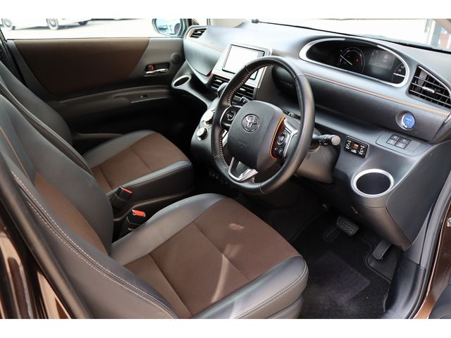 Toyota SIENTA 2018-11 183969-19