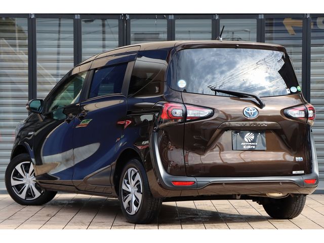 Toyota SIENTA 2018-11 183969-7