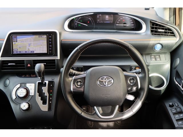 Toyota SIENTA 2018-11 183969-9