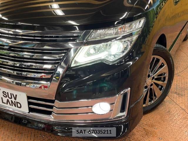 Nissan ELGRAND 2018-01 218136-13