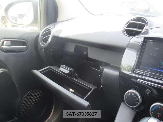 Mazda DEMIO 2013-07 375097-13