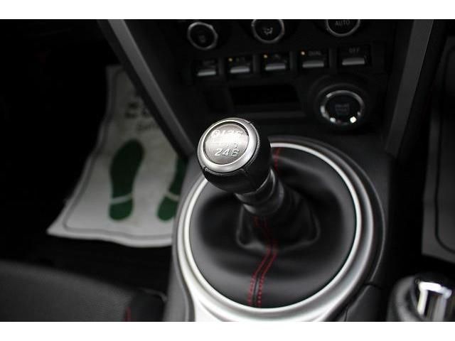 Subaru BRZ 2012-04 11424-1